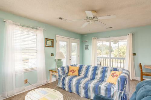 Kay La Plaj By Oak Island Accommodations
