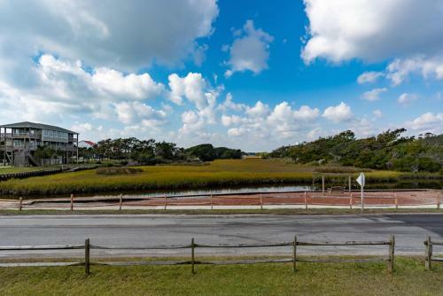 Kay La Plaj By Oak Island Accommodations