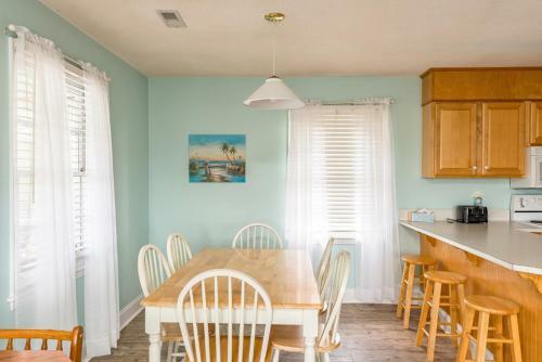 Kay La Plaj By Oak Island Accommodations