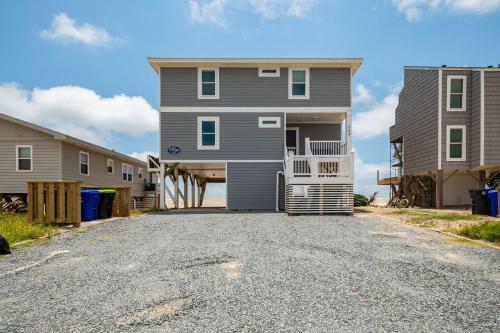 Dunes By Oak Island Accommodations