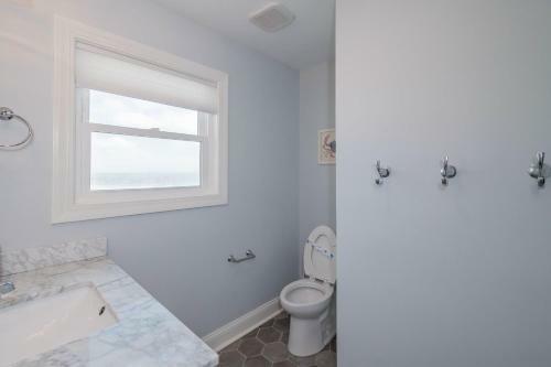 Dunes By Oak Island Accommodations