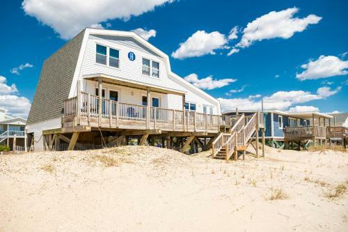 Divine Intervention By Oak Island Accommodations