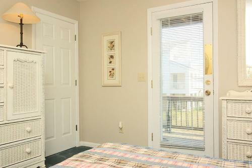 Heron Pointe By Oak Island Accommodations
