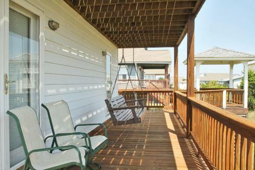 Heron Pointe By Oak Island Accommodations