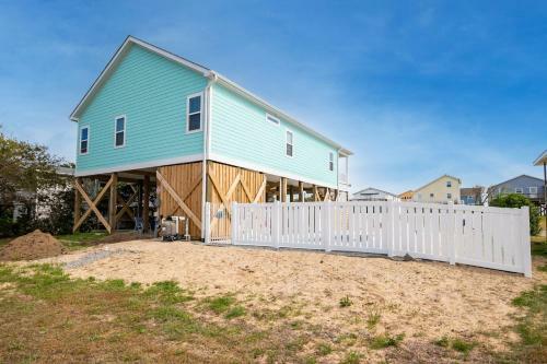 Glide Path By Oak Island Accommodations