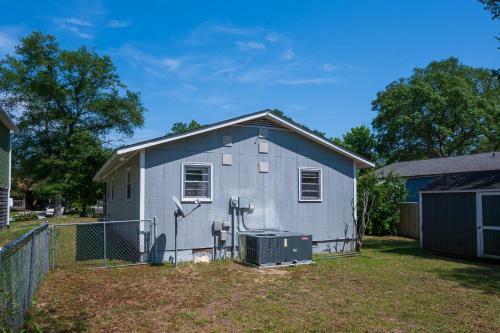 Pearls Place By Oak Island Accommodations