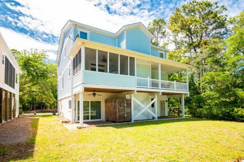 Sea Haven By Oak Island Accommodations