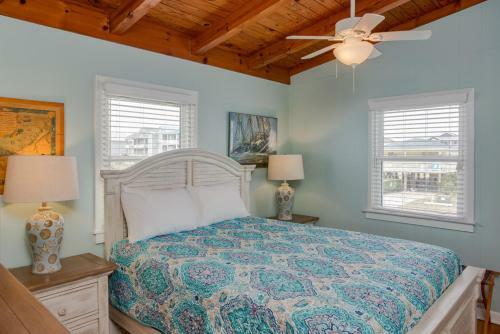 Salt Life By Oak Island Accommodations