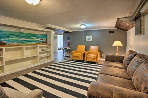 Lovely North Bend Home With Rooftop Deck And View