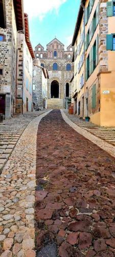 Maison Atypique - Centre Historique - Puy En Velay