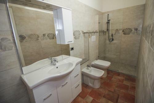 Hostal Ristoro Calalunga A 200 M Dalla Spiaggia