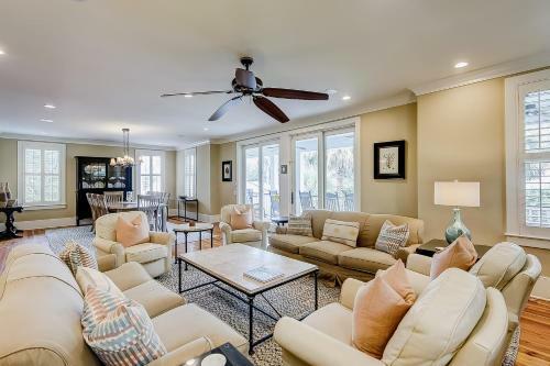 Relax In Isle Of Palms