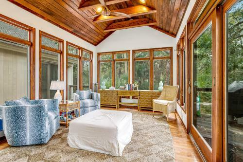 Airy Hall 18