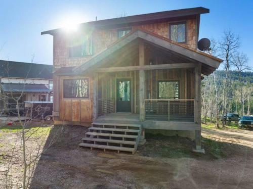 Rising Sun, Restful Cabin At Terry Peak