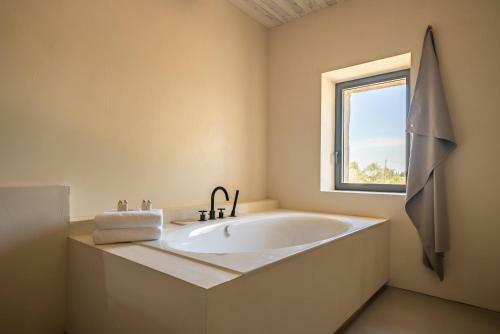 Hostal Domaine Agalia