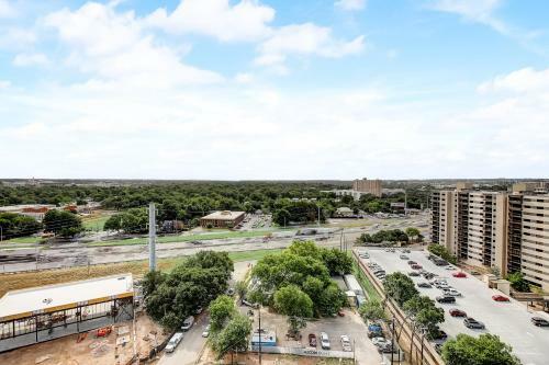 Hotel Natiivo Austin Rambler