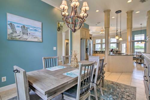 Updated Laguna Vista Home And Golf Course Views