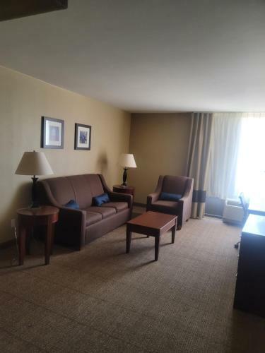 Hotel Deluxe Inn Plano