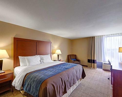 Hotel Deluxe Inn Plano