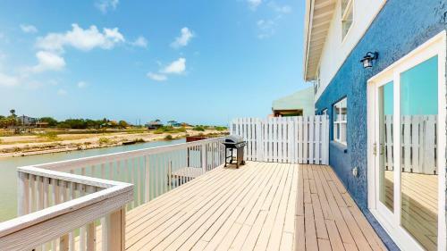 Harbor Island Beach House #1428