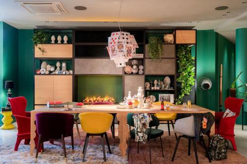 Hotel Moxy Paris Val D�europe