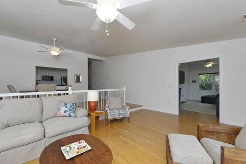 Harbor Delight On The Bay - Private Sandy Beach! Home