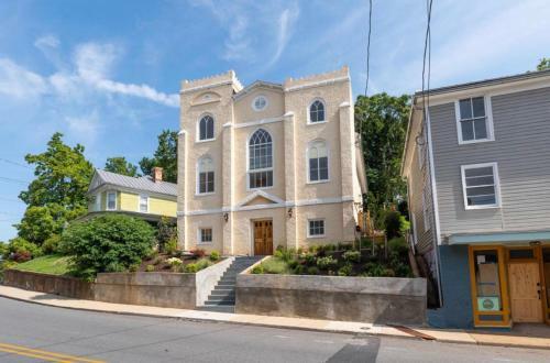 Villa The Sanctuary:downtown Staunton
