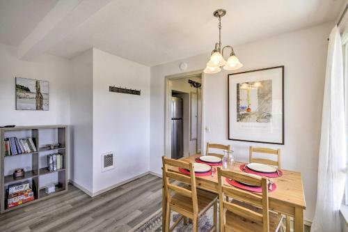 Scenic Bremerton Getaway With Spacious Deck!