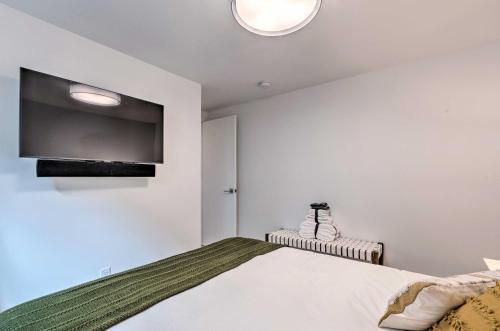 Elegant Seattle Escape Less Than 2 Mi To Space Needle