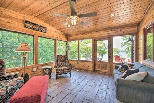Unique 3-building Home With Gorgeous Lake Views
