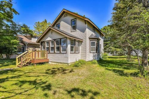 Riverview Cottage
