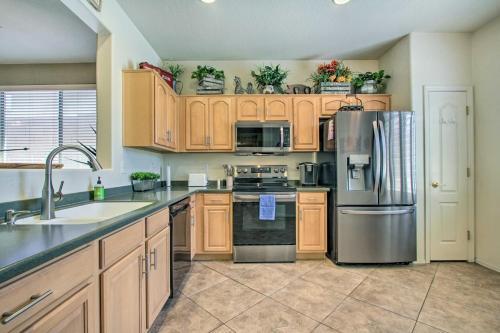 North Phoenix Home Fire Pit, Community Pools