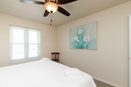 Beach Country Cottage Clv13k By Padre Escapes