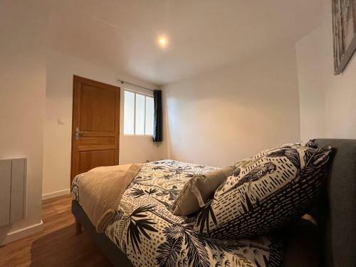 Apartamento ? Bel Appartement - Centre Historique De Poitiers