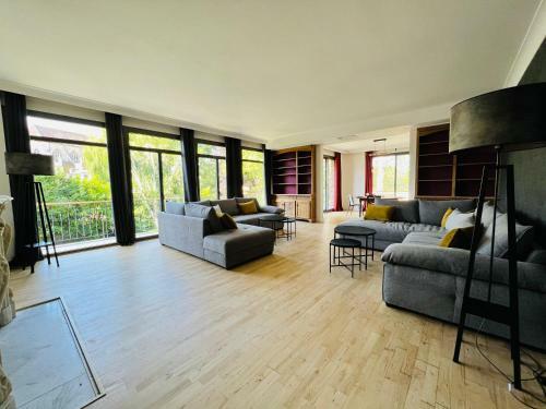 Magnifique Villa En Plein C?ur De Pont L?�v�que