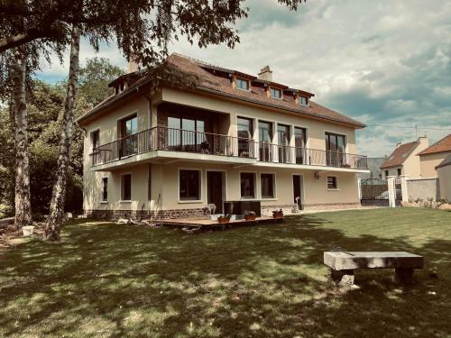 Magnifique Villa En Plein C?ur De Pont L?�v�que