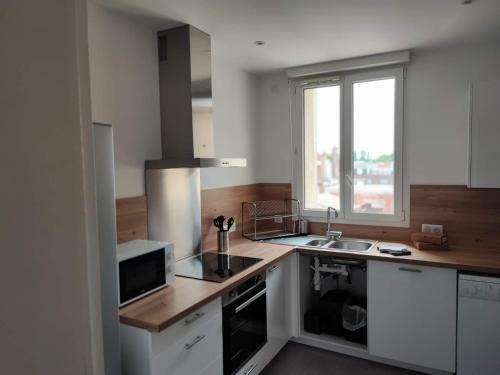 Apartamento Chez Apolline - Vue Cath�drale - Hyper Centre Ville