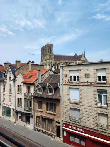 Apartamento Chez Apolline - Vue Cath�drale - Hyper Centre Ville