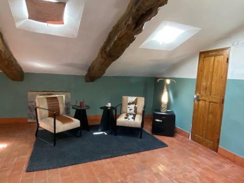 Hostal La Tour Des Baronnies