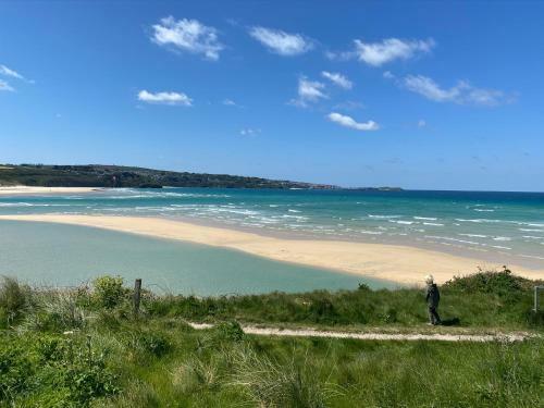 Bodriggy Barn Holiday Cottage Near St Ives
