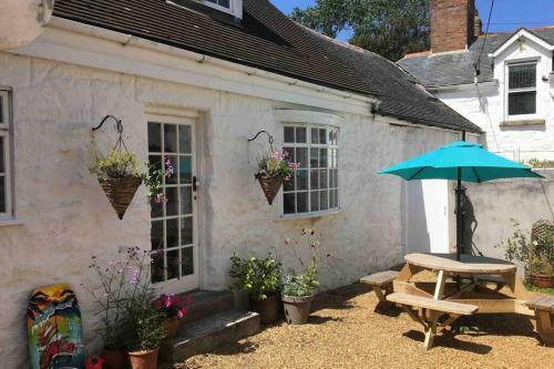 Bodriggy Barn Holiday Cottage Near St Ives