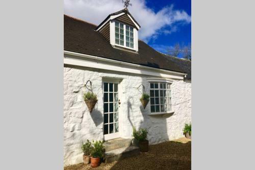Bodriggy Barn Holiday Cottage Near St Ives