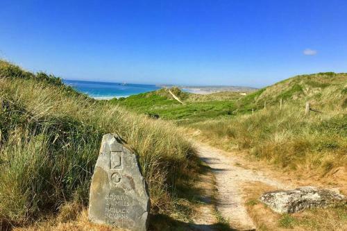 Bodriggy Barn Holiday Cottage Near St Ives