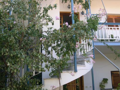 Seaview - Selfcatering Apartment - Helen No 2