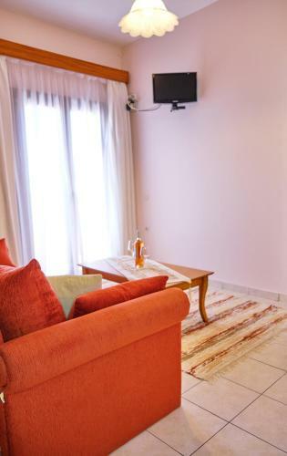 Hostal Houmis Apts & Studios
