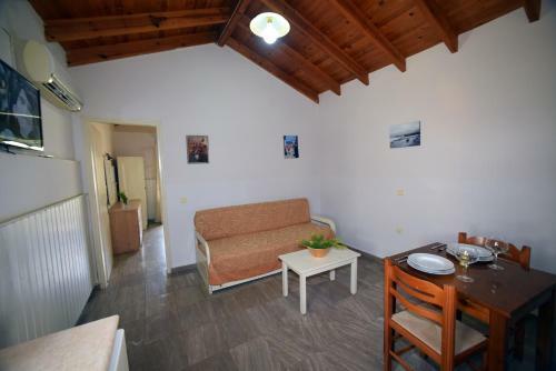 Grand Blue Villa Michaella 2