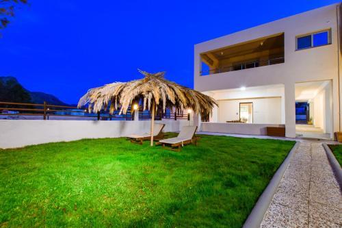 Coastal Apartment 1