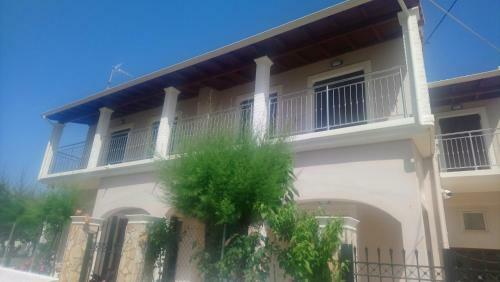 Mary's Apartments Close To The Sea