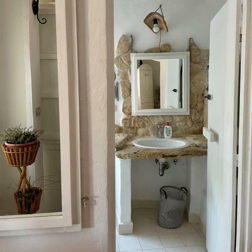 Casa Vacanze Capurre "trulli E Pajare A Due Passi Dal Pizzo"