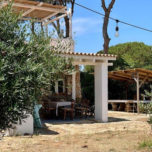 Casa Vacanze Capurre "trulli E Pajare A Due Passi Dal Pizzo"